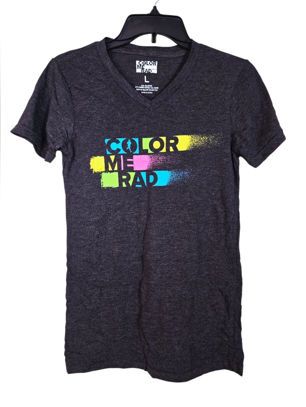 Color Me Rad Large Gray V-Neck Short Sleeve Shirt